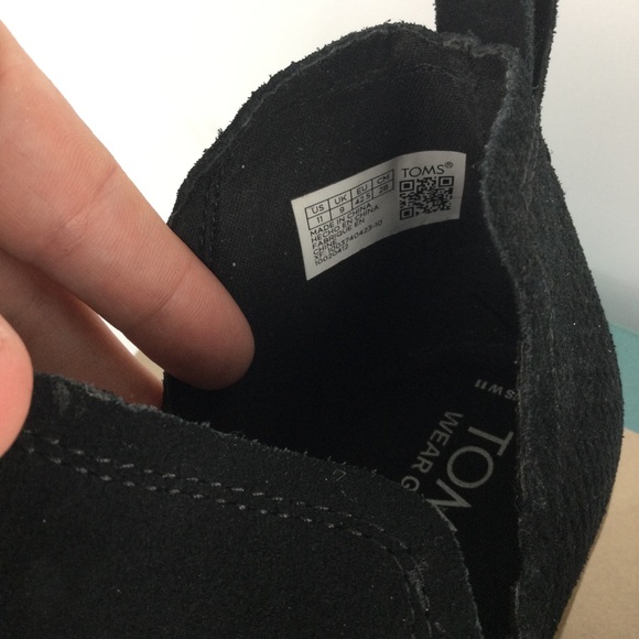 TOMS‎ Women's Kallie Black Wedge Ankle Boots - Picture 6 of 7